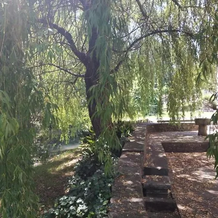 Gites Du Moulin D'Ozon * Saint-Étienne-de-Fontbellon